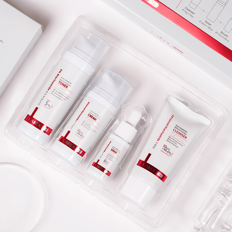 Skin Care Sets 4pcs Gift Box Niacinamide Toner Serum Cream facial cleanser