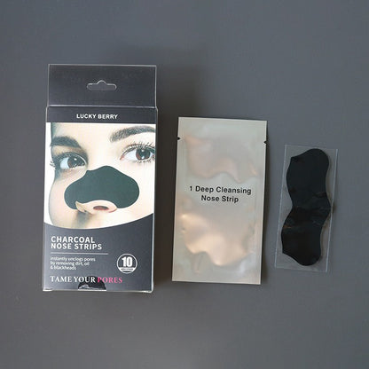 Blackhead Removal Nose Strips - Deep Cleansing Pore Treatment for Clearer Skin