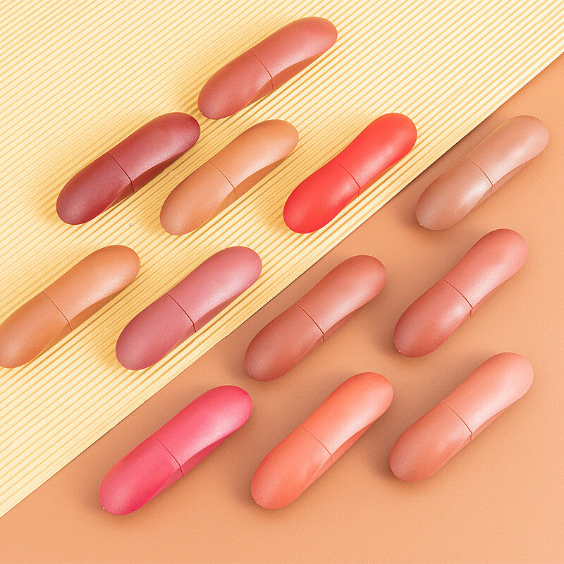 Hydrating Matte Lipstick 💋 Long Lasting & Waterproof 🌸 Non-Stick Smudge Proof