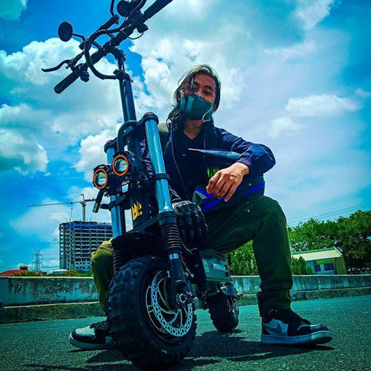 Off Road Dual Motor Electric Scooter Adult with Seat 11" Folding 55+MPH 5600W