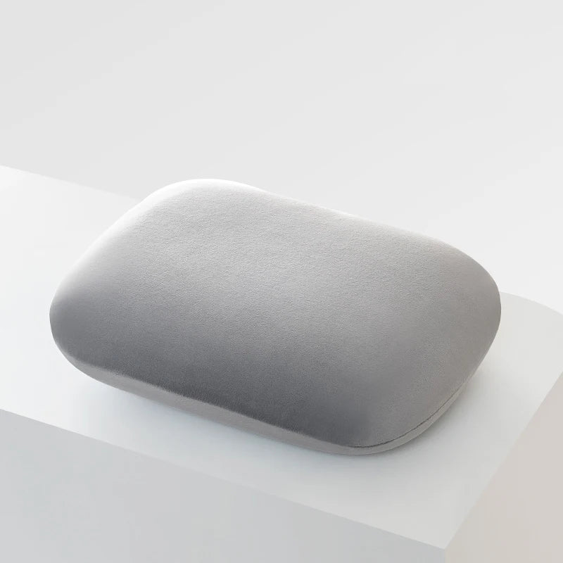 Slow-Rebound Nap Pillow